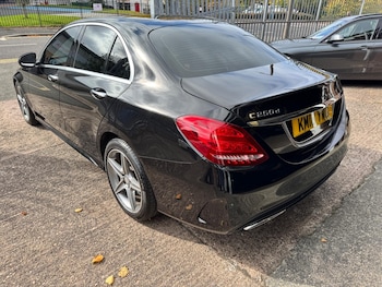 Used Mercedes-Benz C-Class 2018 for sale - 76108839: Photo 2
