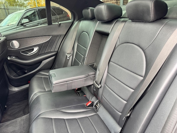 Used Mercedes-Benz C-Class 2018 for sale - 76108839: Photo 43