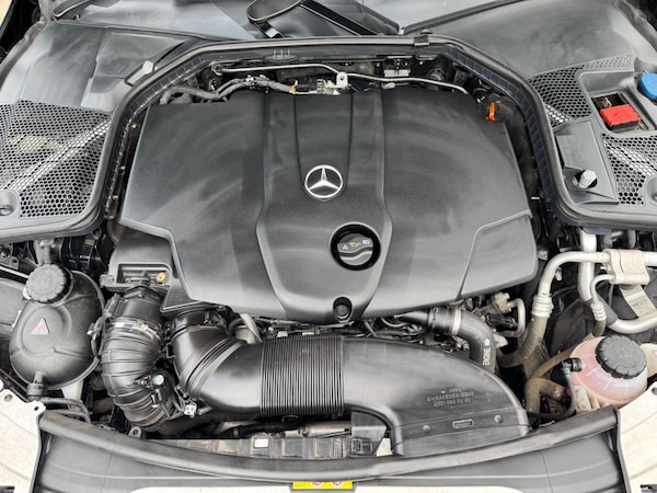 Used Mercedes-Benz C-Class 2018 for sale - 76108839: Photo 60
