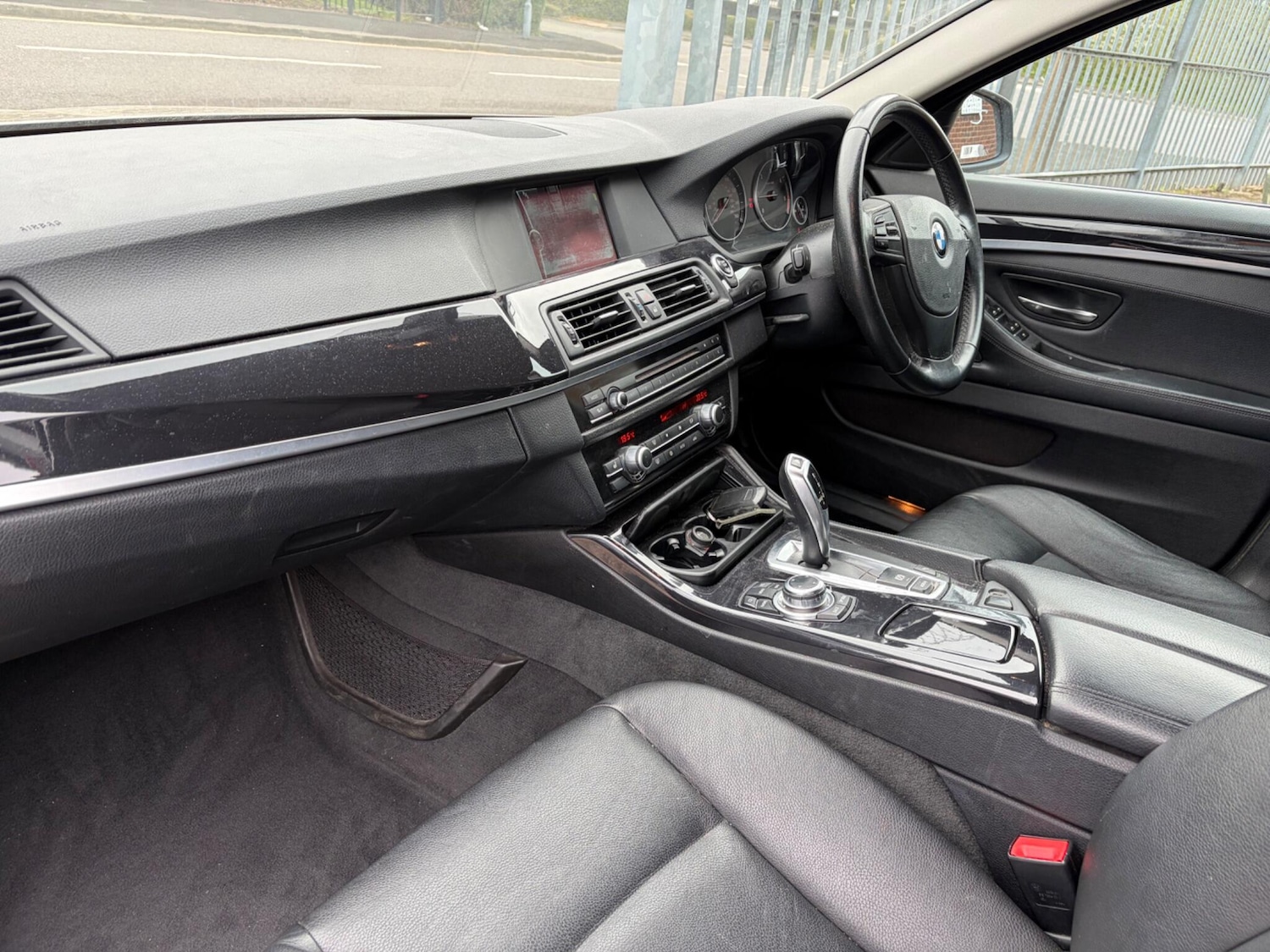 Used BMW 5 Series 2011 for sale - 78204499: Photo 10