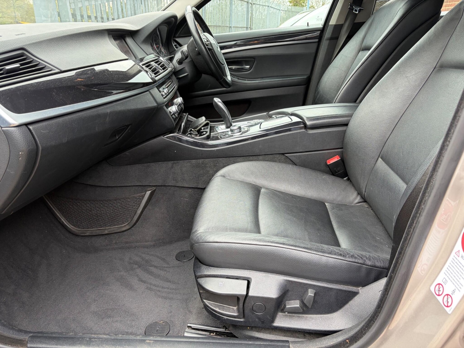 Used BMW 5 Series 2011 for sale - 78204499: Photo 33