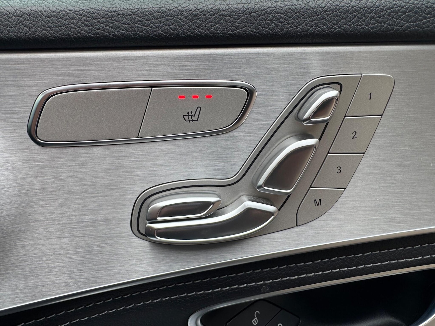 Used Mercedes-Benz C Class 2015 for sale - 76189778: Photo 19