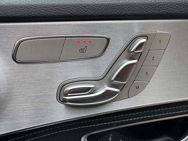 Used Mercedes-Benz C-Class 2015 for sale - 76189778: Photo 19