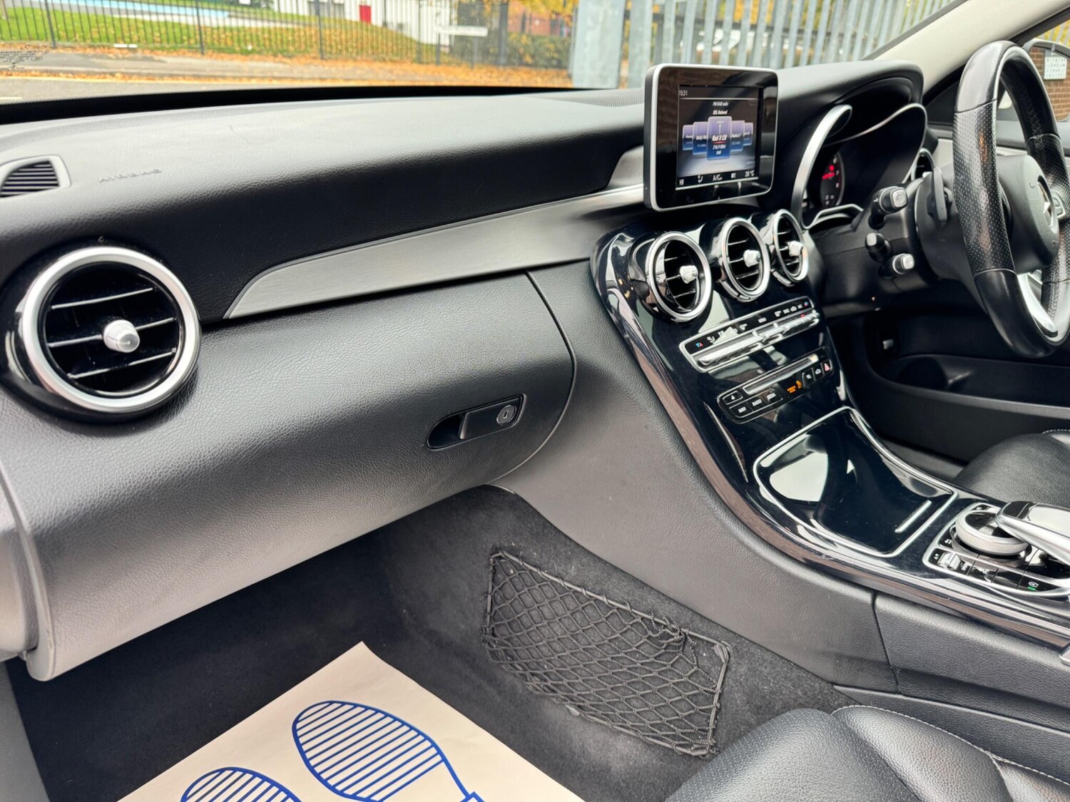 Used Mercedes-Benz C Class 2015 for sale - 76189778: Photo 32