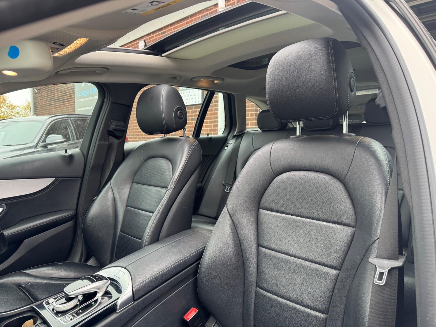 Used Mercedes-Benz C Class 2015 for sale - 76189778: Photo 35