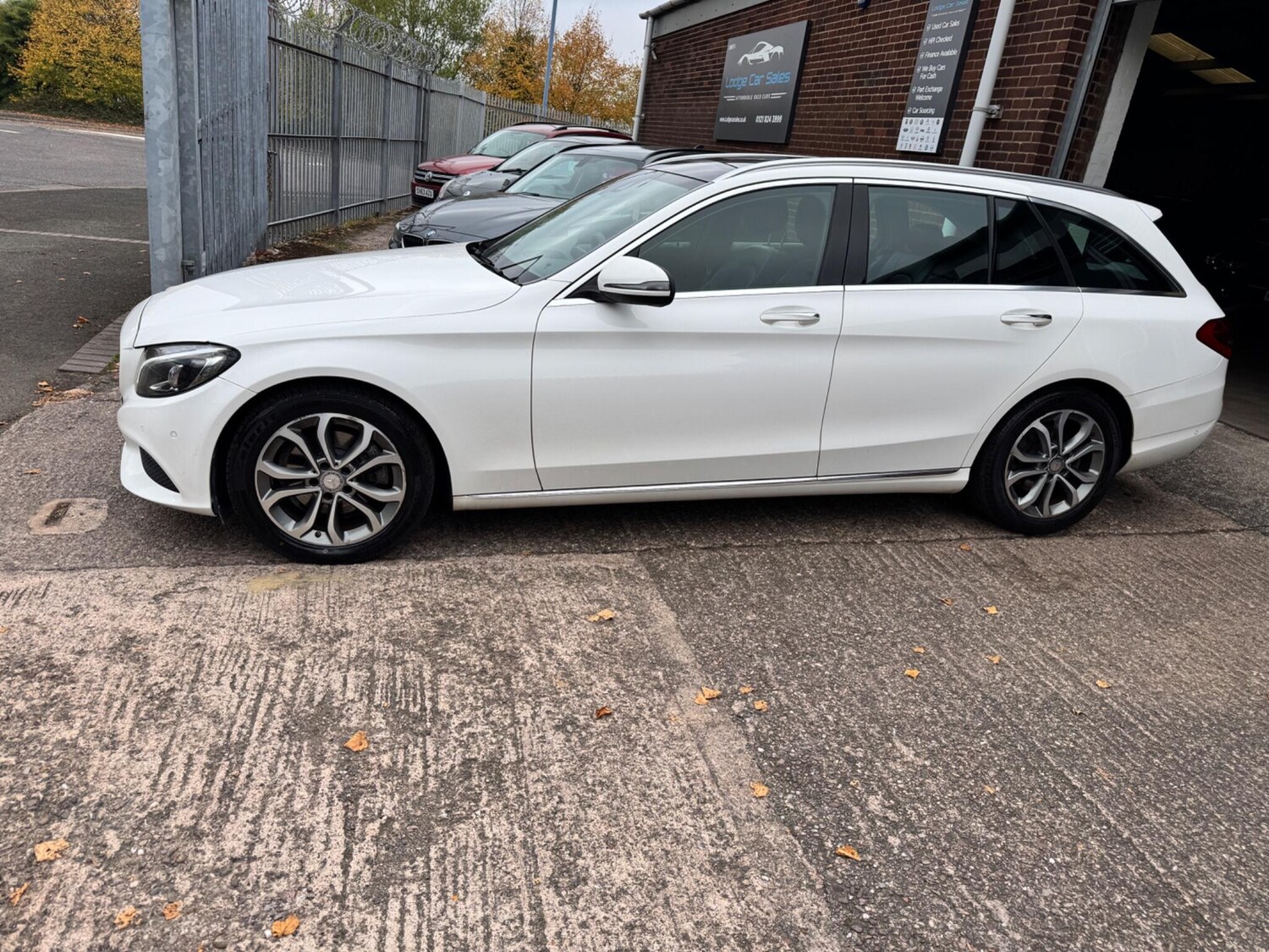 Used Mercedes-Benz C Class 2015 for sale - 76189778: Photo 5