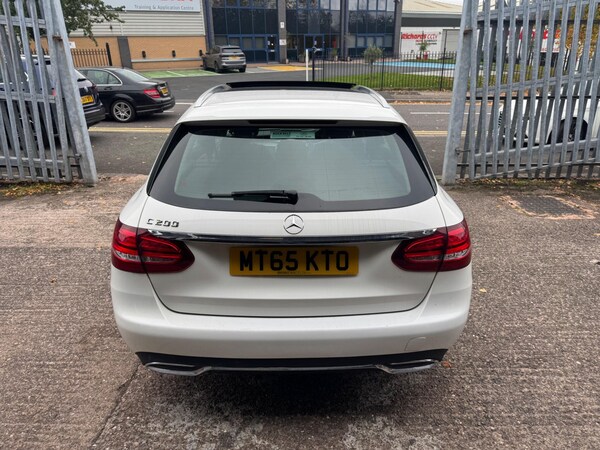Used Mercedes-Benz C-Class 2015 for sale - 76189778: Photo 8