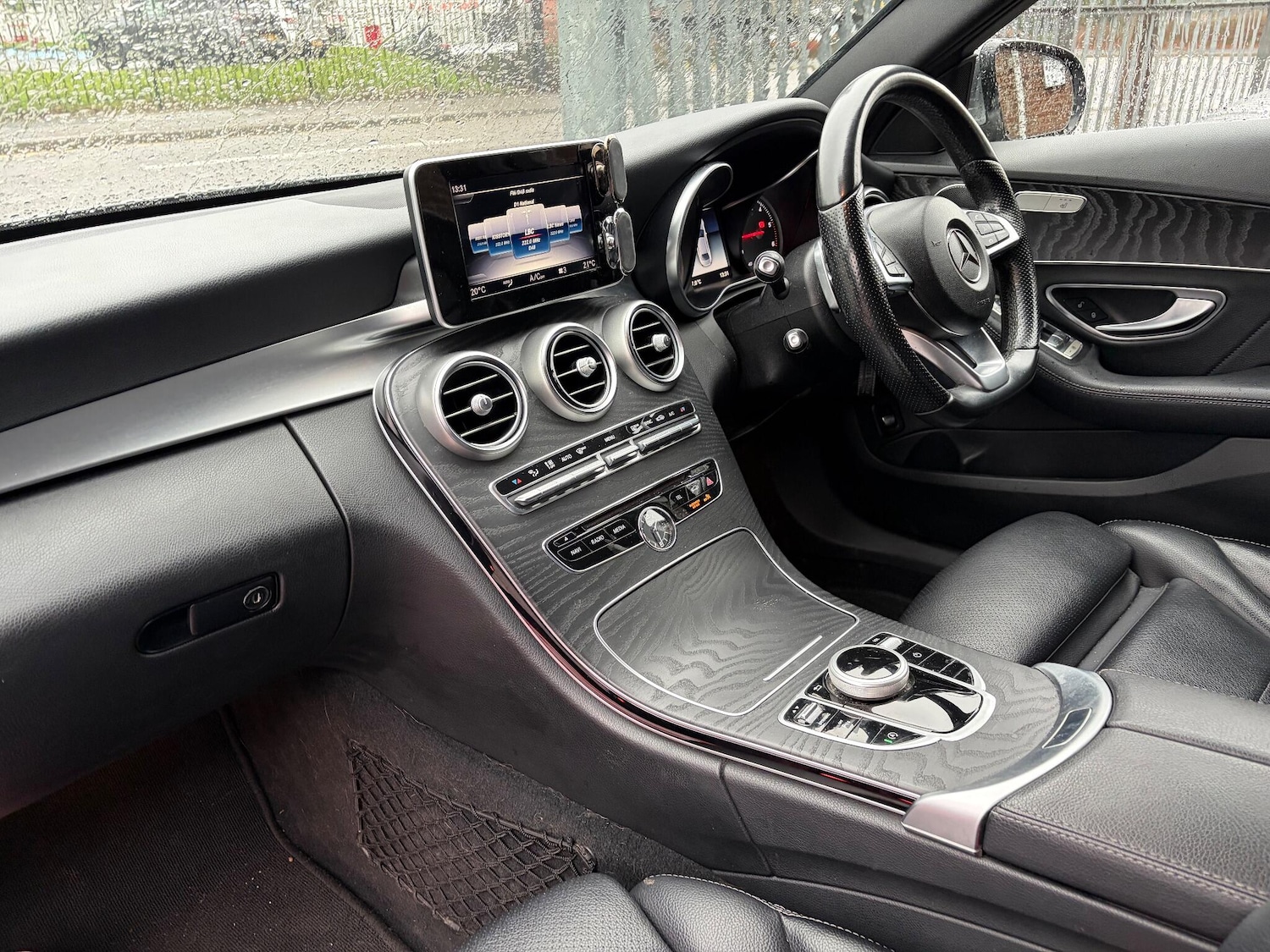 Used Mercedes-Benz C Class 2018 for sale - 77215734: Photo 18