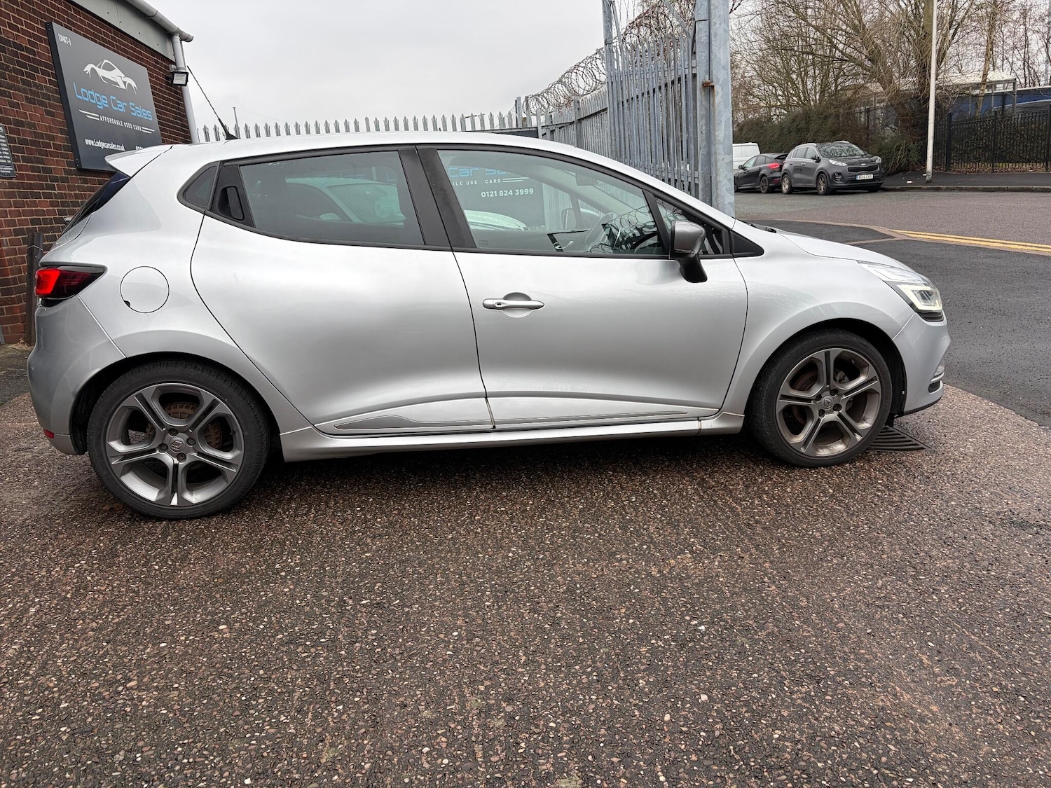 Used Renault Clio 2018 for sale - 77611528: Photo 10