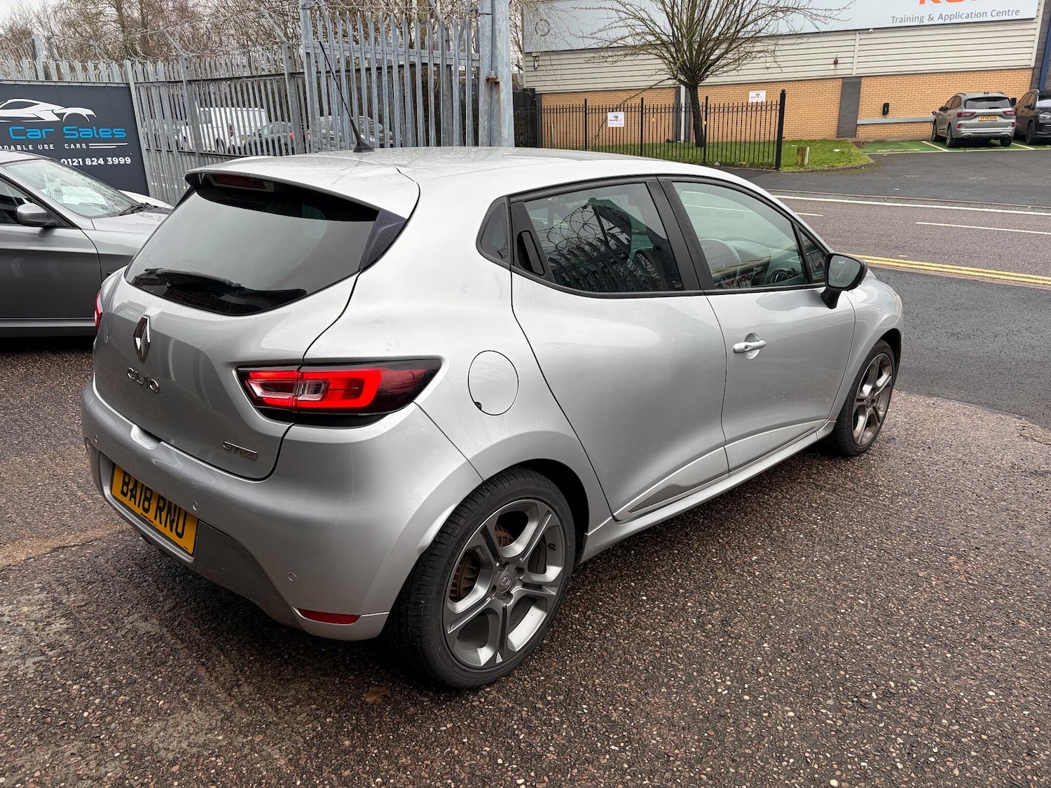 Used Renault Clio 2018 for sale - 77611528: Photo 11