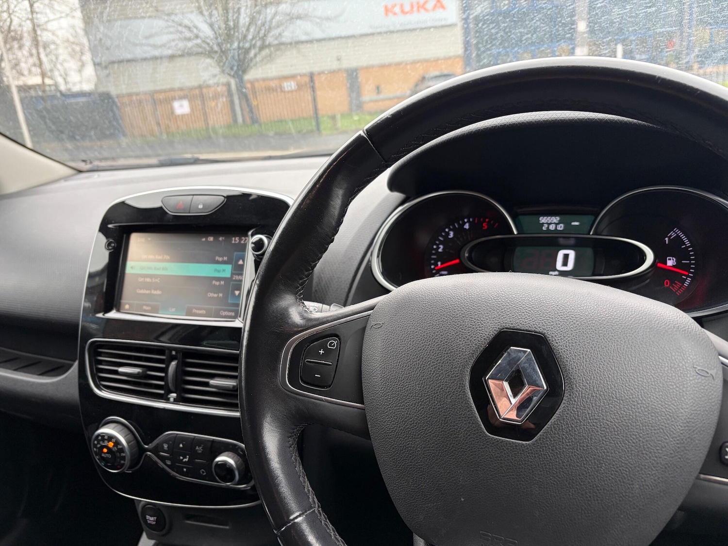 Used Renault Clio 2018 for sale - 77611528: Photo 32