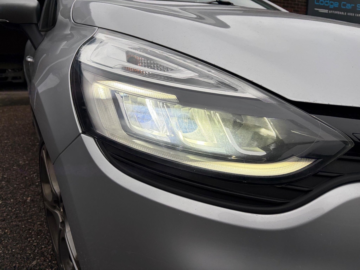 Used Renault Clio 2018 for sale - 77611528: Photo 37