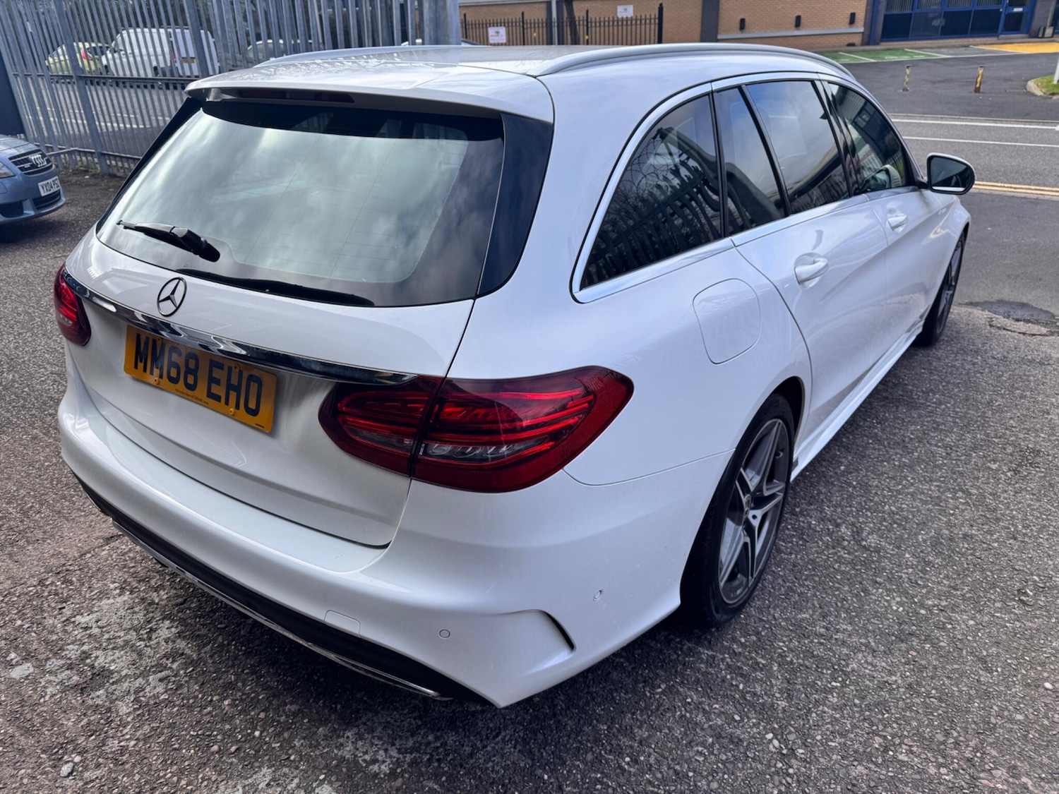 Used Mercedes-Benz C Class 2018 for sale - 78127312: Photo 10