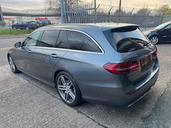 Used Mercedes-Benz E Class 2016 for sale - 76619733: Photo