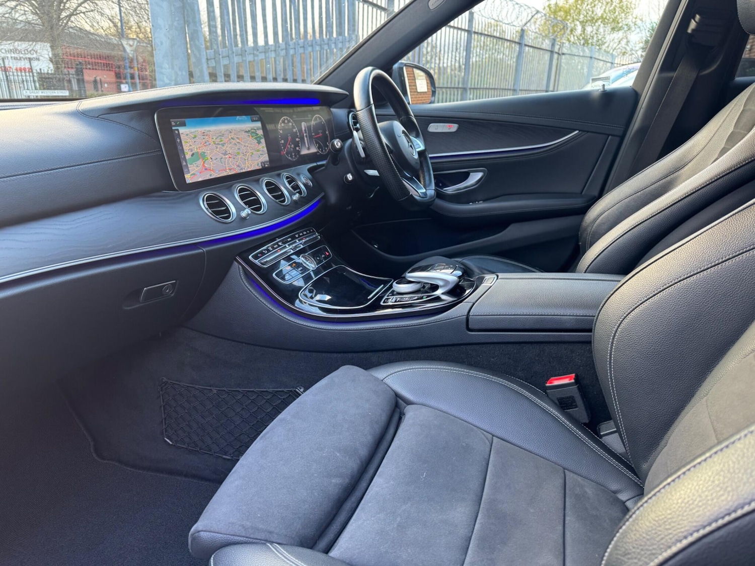 Used Mercedes-Benz E Class for sale - 76619733: Photo 37