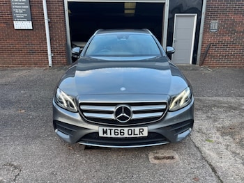 Used Mercedes-Benz E Class 2016 for sale - 76619733: Photo