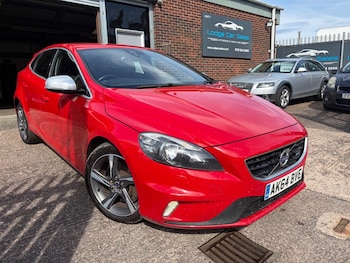 Used Volvo V40 2014 for sale - 78662196: Photo