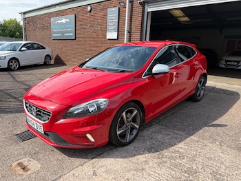 Used Volvo V40 2014 for sale - 78662196: Photo