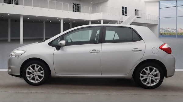 Used Toyota Auris 2012 for sale - 76317752: Photo 7