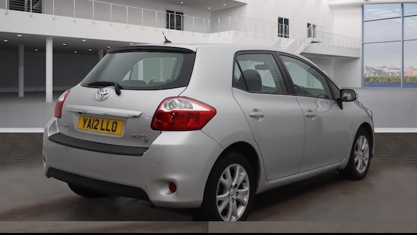 Used Toyota Auris 2012 for sale - 76317752: Photo 9
