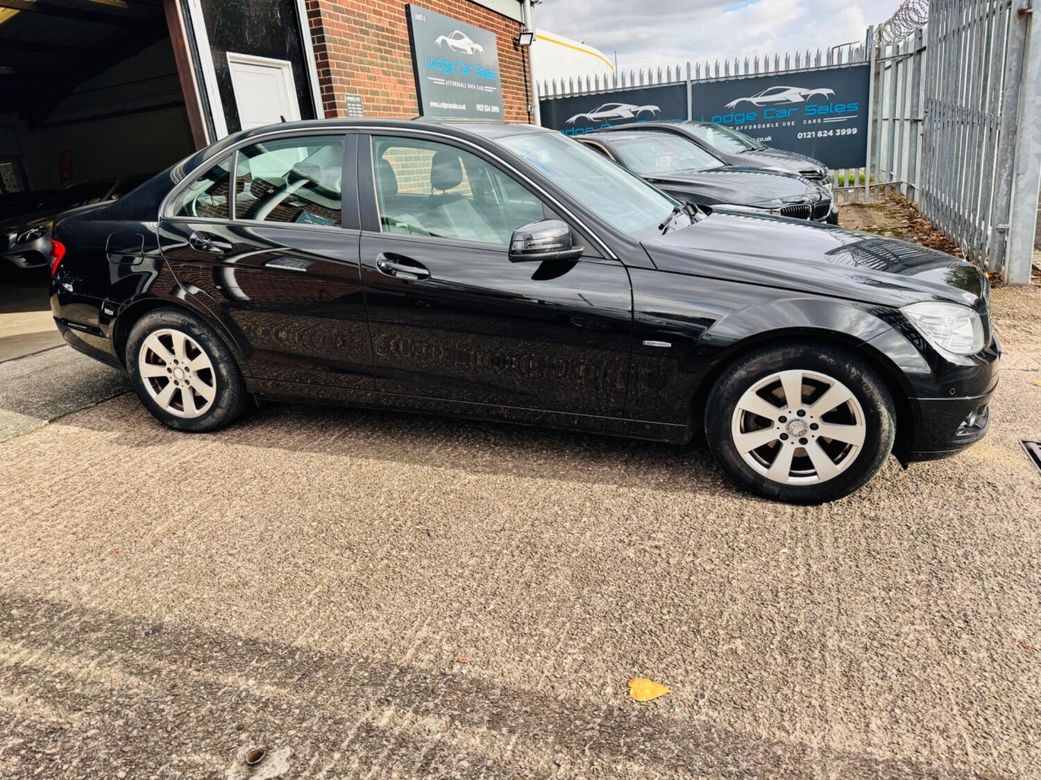 Used Mercedes-Benz C Class 2011 for sale - 76326589: Photo 12