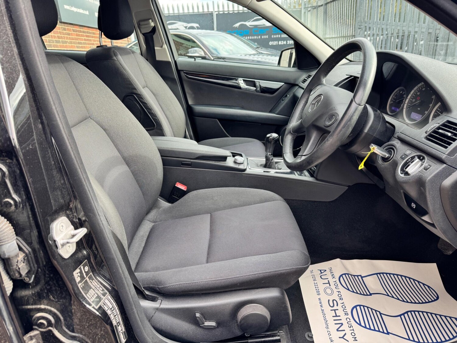 Used Mercedes-Benz C Class 2011 for sale - 76326589: Photo 16