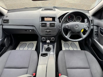 Used Mercedes-Benz C Class 2011 for sale - 76326589: Photo