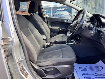 Used Ford Fiesta 2017 for sale - 78306906: Photo