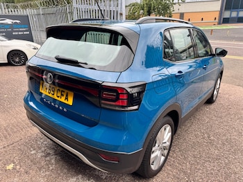 Used Volkswagen T-Cross 2020 for sale - 76073058: Photo 2