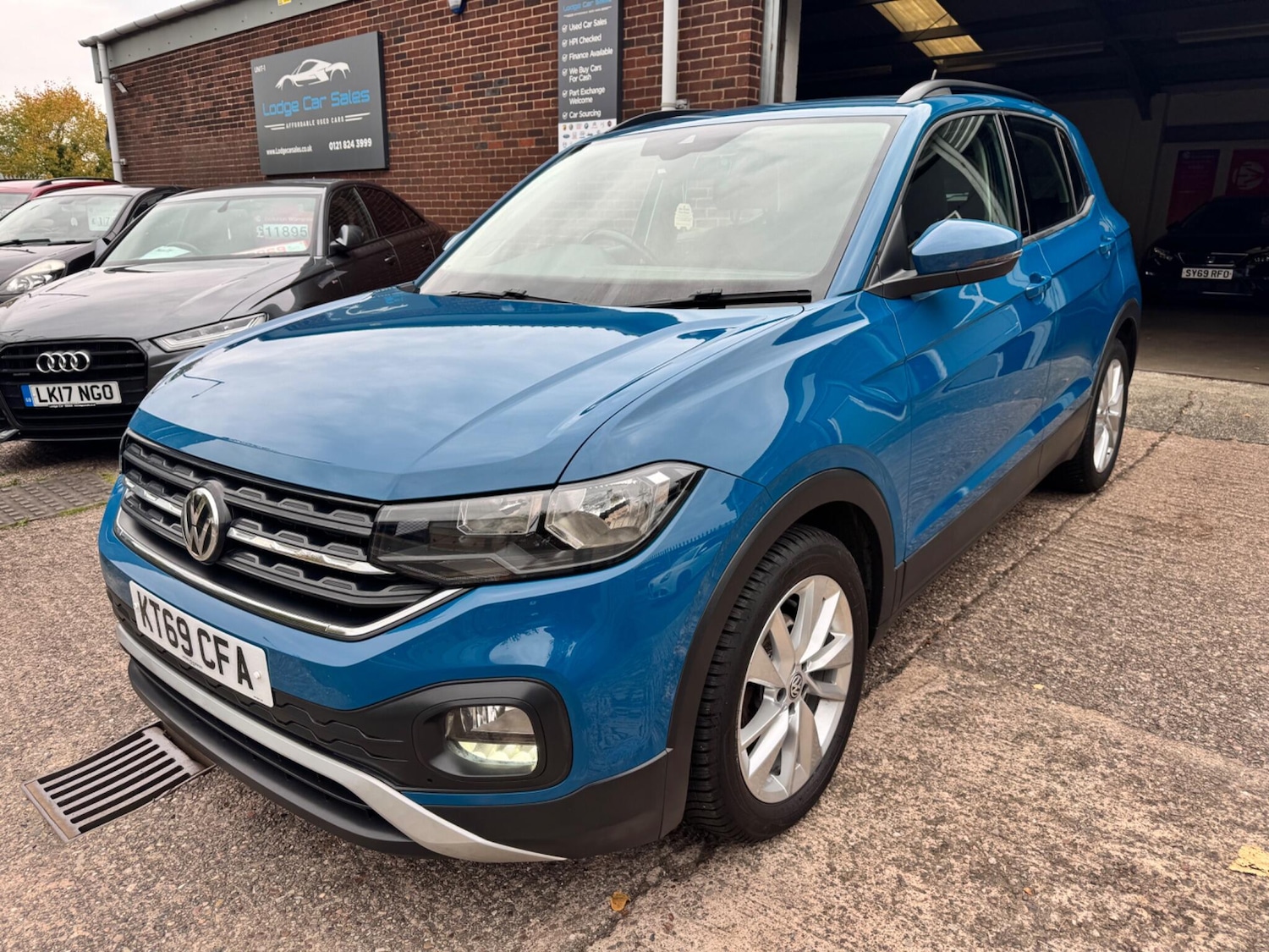 Used Volkswagen T-Cross 2020 for sale - 76073058: Photo 4
