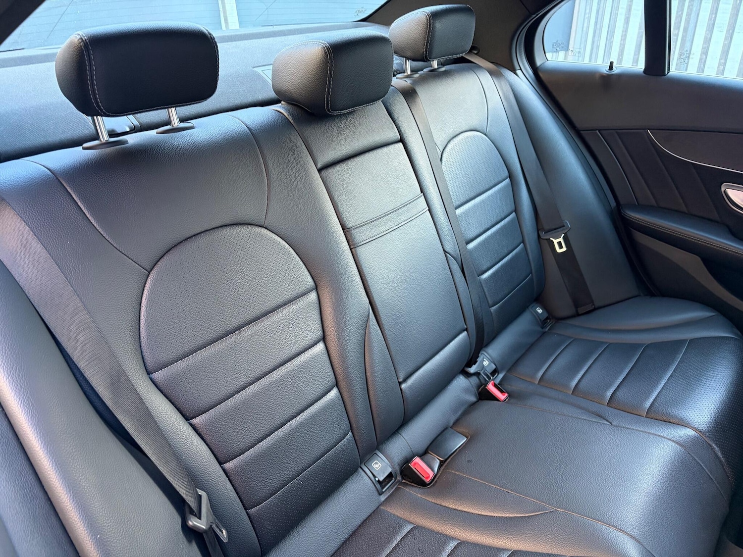 Used Mercedes-Benz C Class 2018 for sale - 77097490: Photo 15