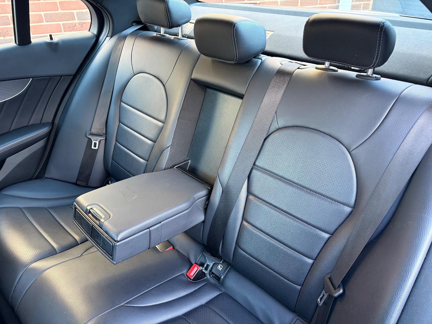 Used Mercedes-Benz C Class 2018 for sale - 77097490: Photo 17