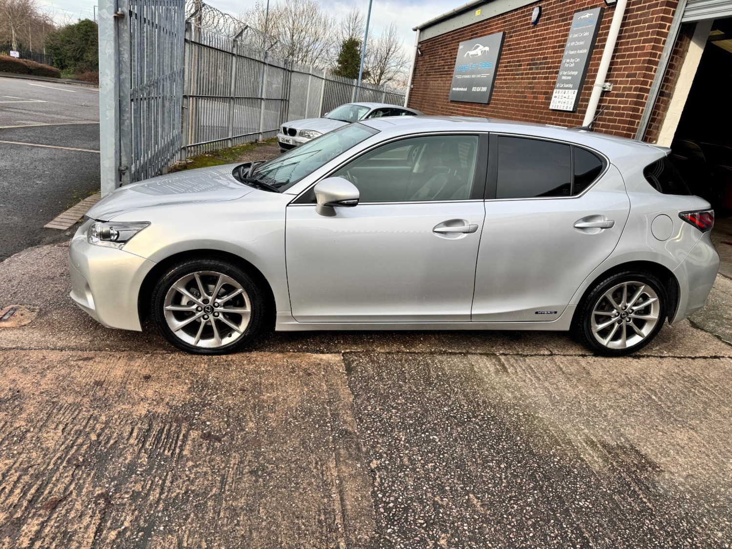 Used Lexus CT 2013 for sale - 77425241: Photo 5