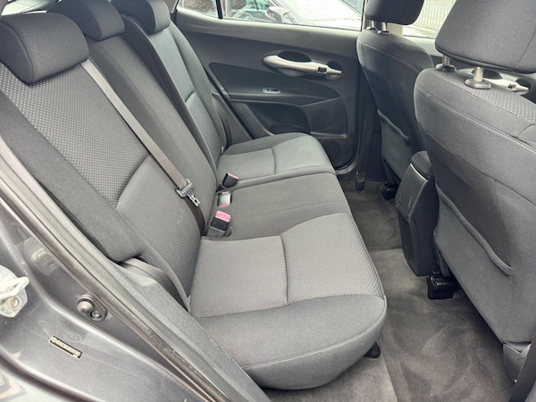 Used Toyota Auris 2011 for sale - 76295983: Photo 24
