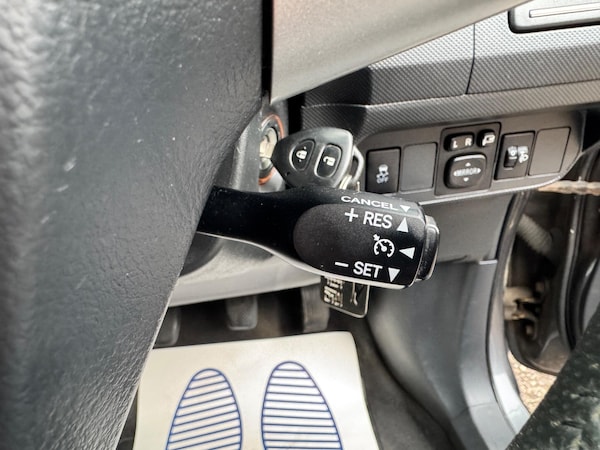 Used Toyota Auris 2011 for sale - 76295983: Photo 28