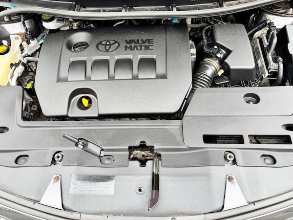 Used Toyota Auris 2011 for sale - 76295983: Photo 33