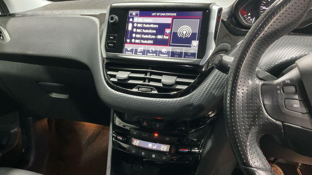 Used Peugeot 208 for sale - 77331854: Photo 13