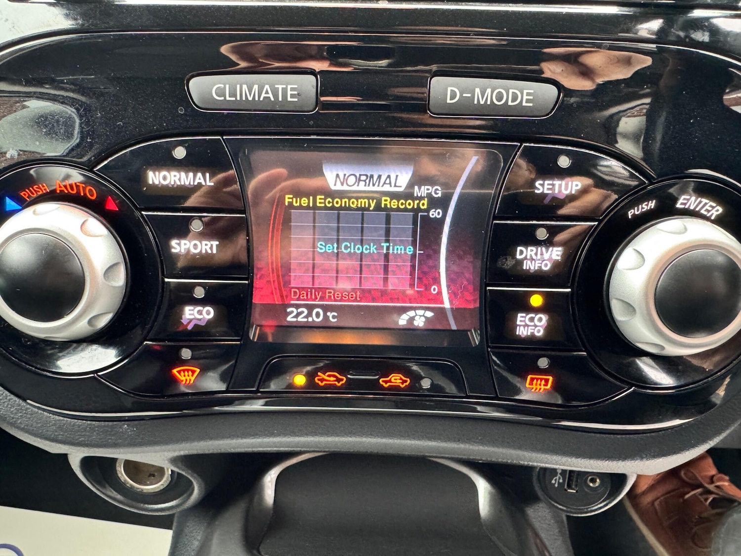 Used Nissan Juke 2013 for sale - 76484758: Photo 37