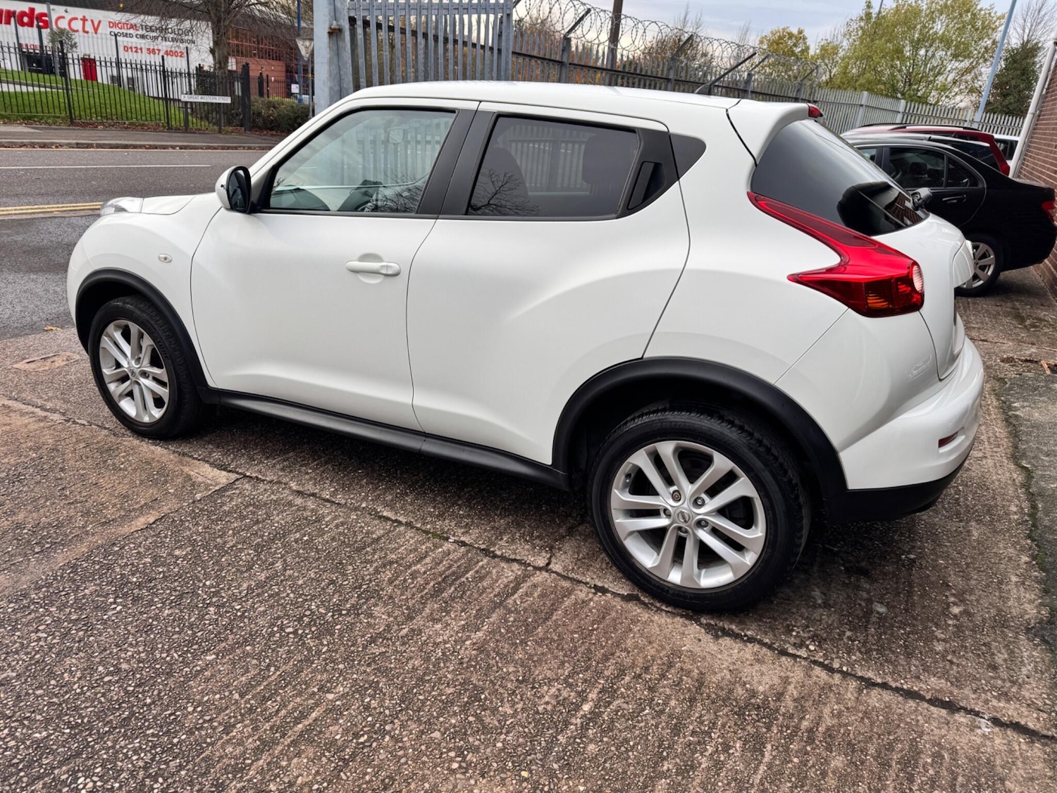 Used Nissan Juke 2013 for sale - 76484758: Photo 7
