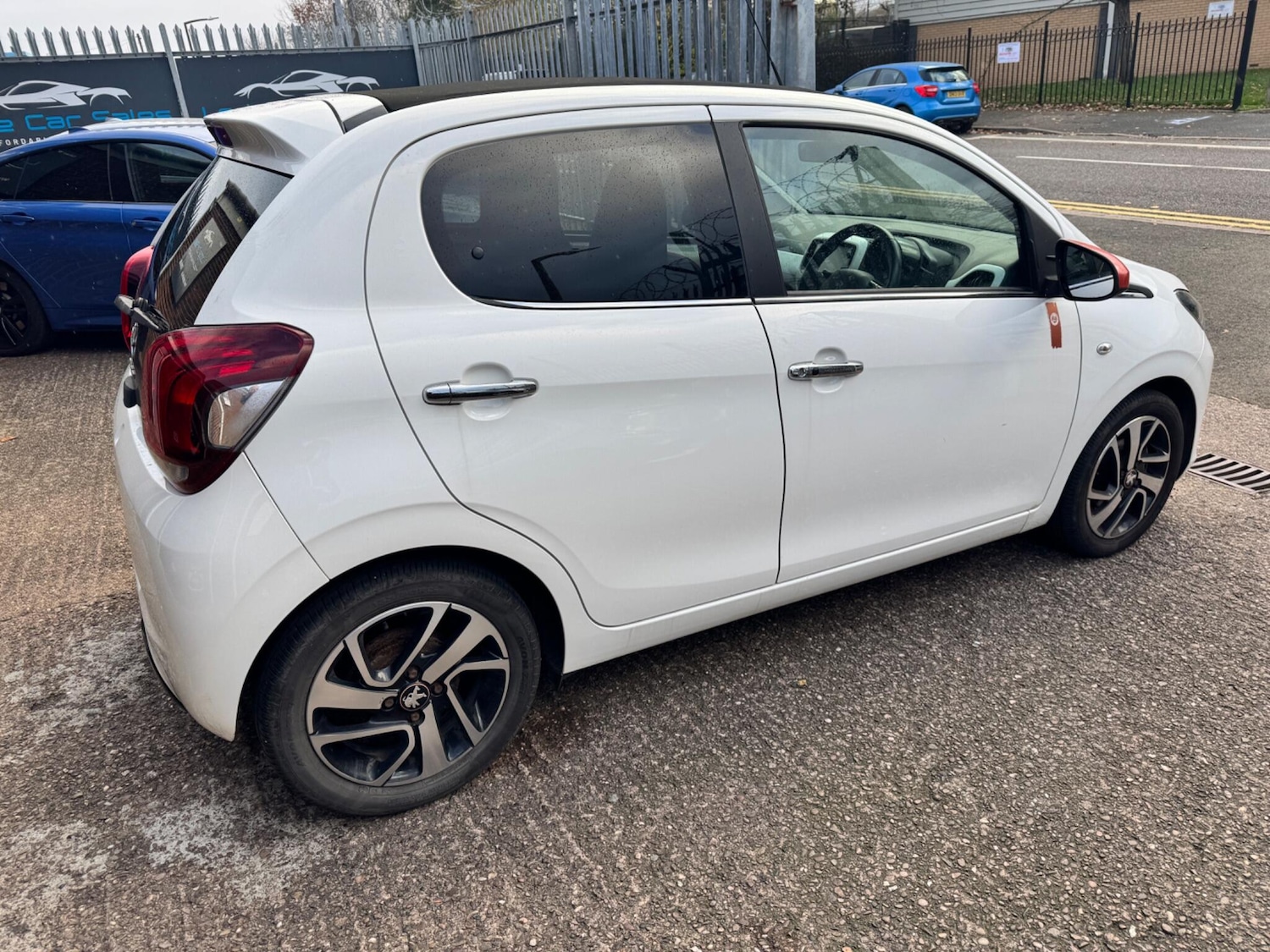 Used Peugeot 108 2015 for sale - 76620478: Photo 13