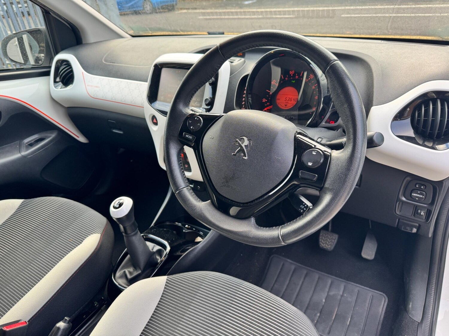 Used Peugeot 108 2015 for sale - 76620478: Photo 23