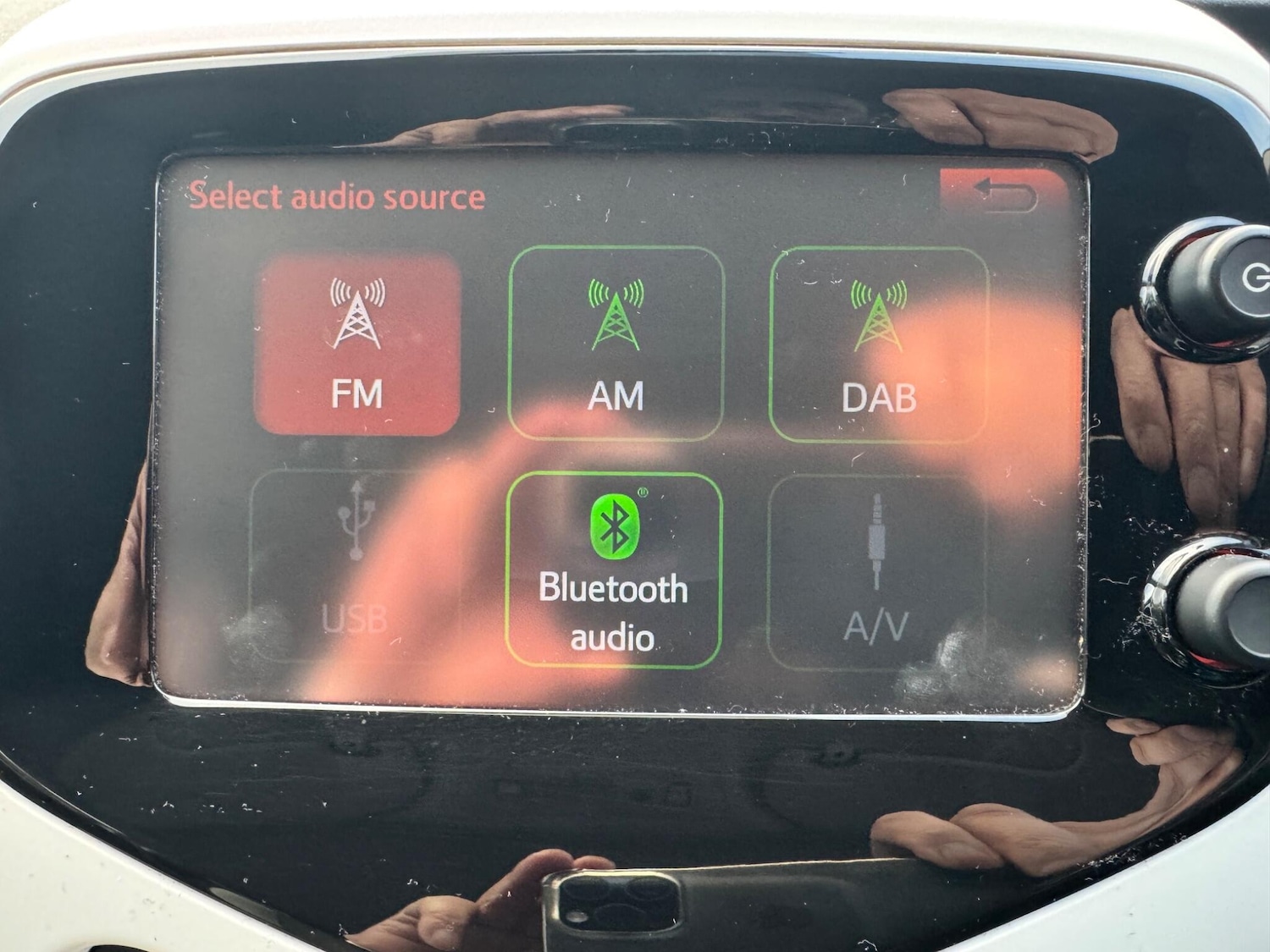 Used Peugeot 108 2015 for sale - 76620478: Photo 25