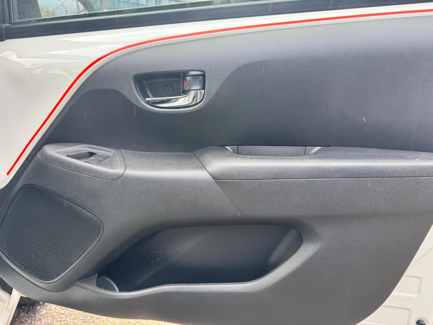 Used Peugeot 108 2015 for sale - 76620478: Photo 38