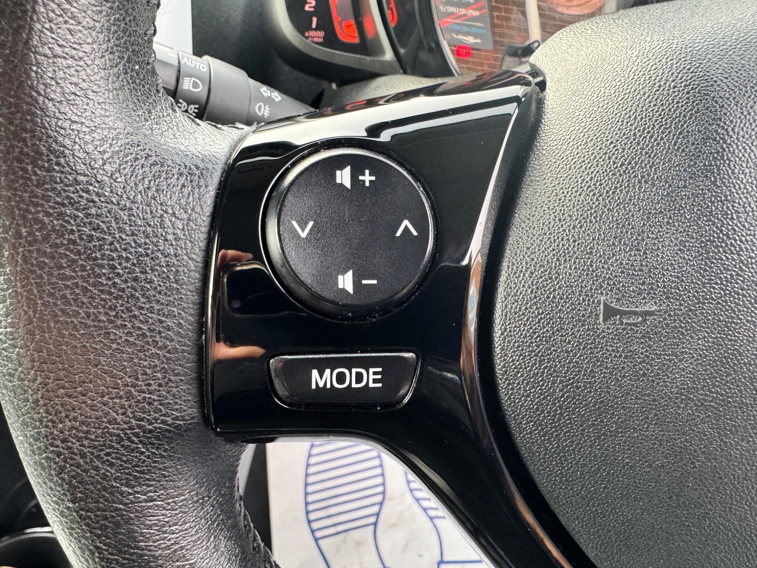 Used Peugeot 108 2015 for sale - 76620478: Photo 48