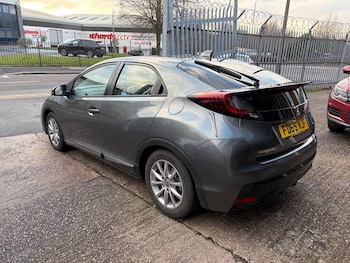 Used Honda Civic 2016 for sale - 77440427: Photo