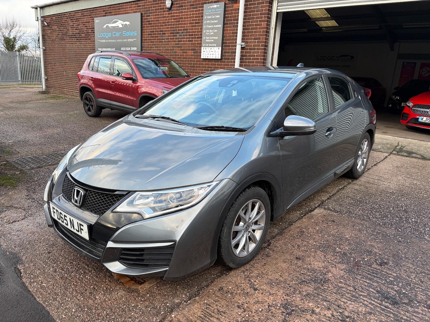 Used Honda Civic 2016 for sale - 77440427: Photo 4