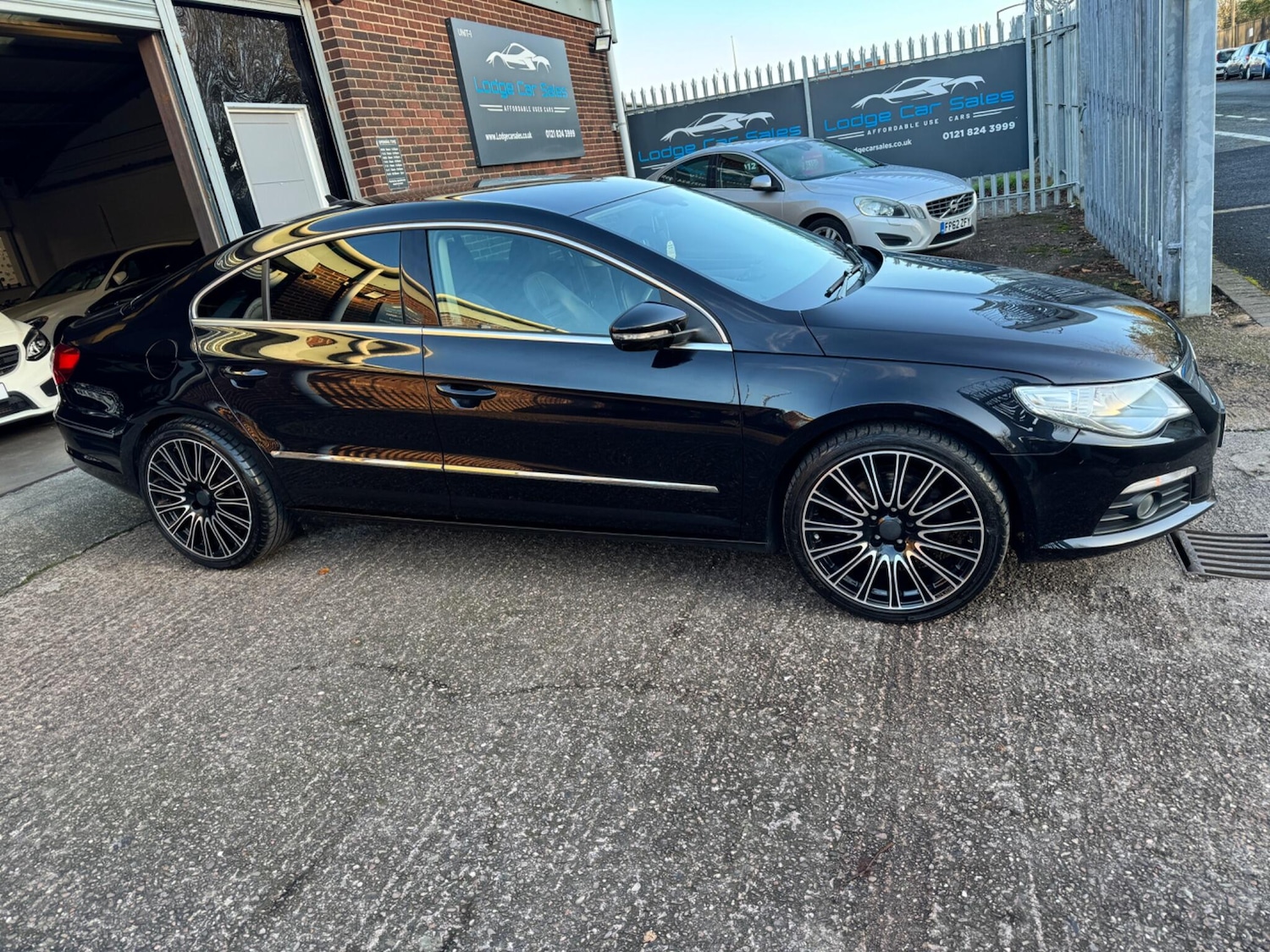 Used Volkswagen CC 2011 for sale - 76688517: Photo 13