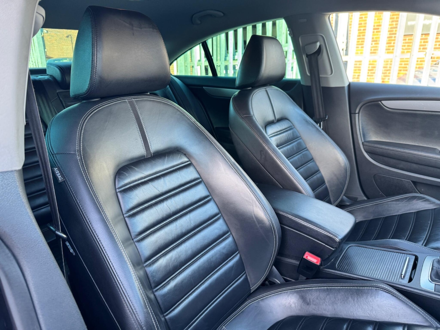 Used Volkswagen CC 2011 for sale - 76688517: Photo 24