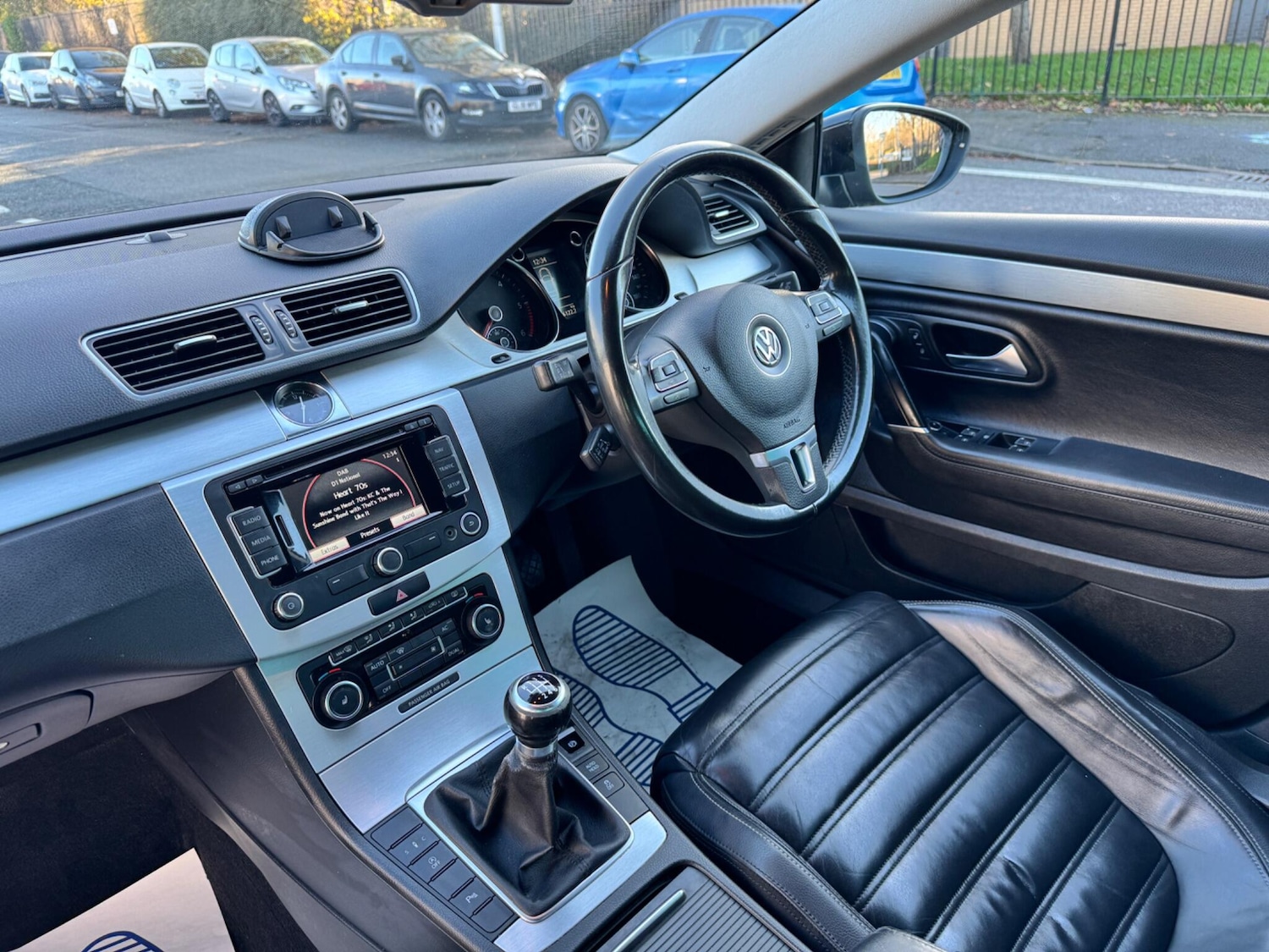 Used Volkswagen CC 2011 for sale - 76688517: Photo 26