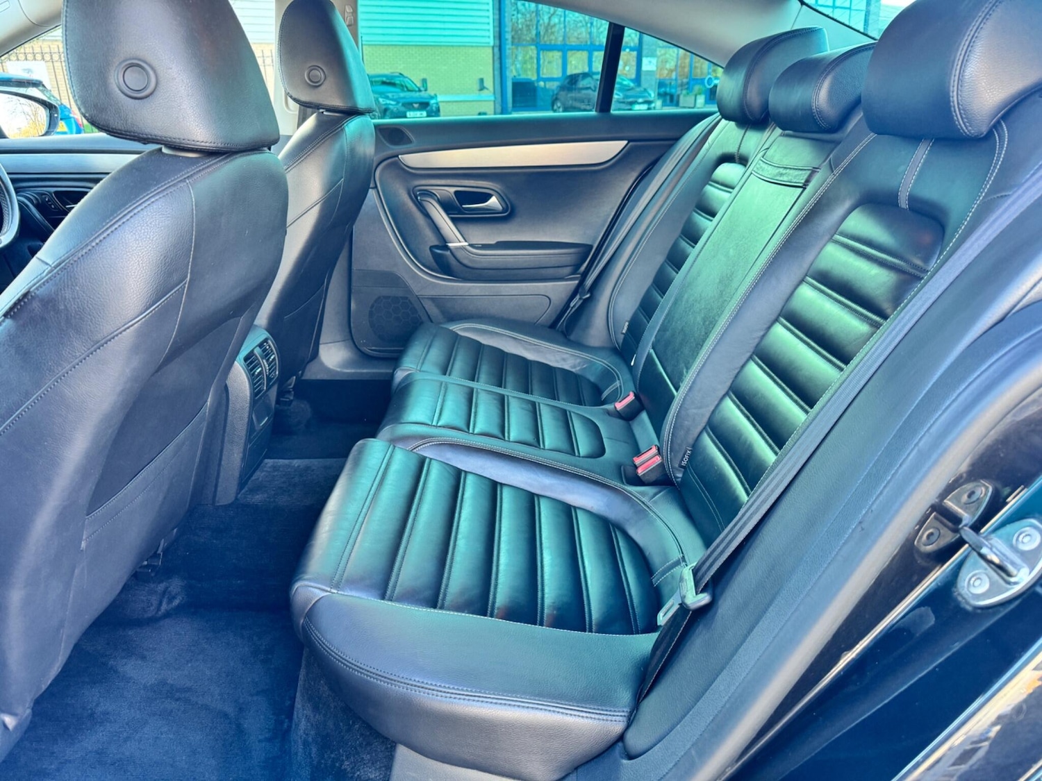 Used Volkswagen CC 2011 for sale - 76688517: Photo 32